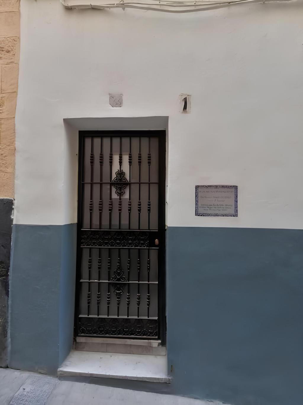 Suarez De Salazar 2, Precioso Apartamento Centrico Cádiz Kültér fotó